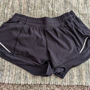 Lululemon Speed Up Shorts 2.5" Size 8